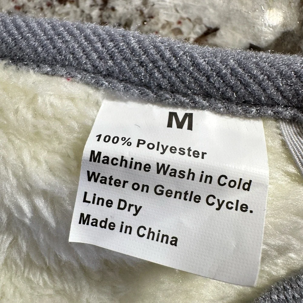 Dog Coat NWOT‎ Size Medium